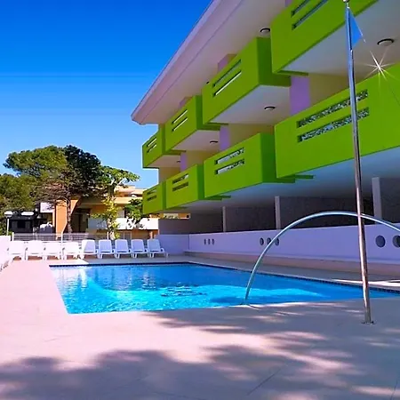Family-friendly Getaway By Beahost Hotel